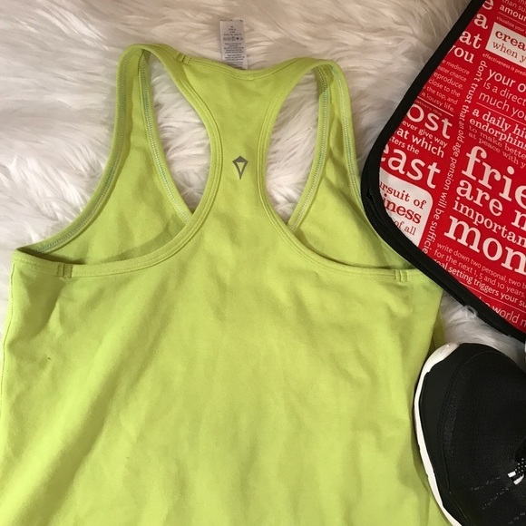 Ivivva Lululemon Sz 14 Lime Green Tank - Picture 2 of 5